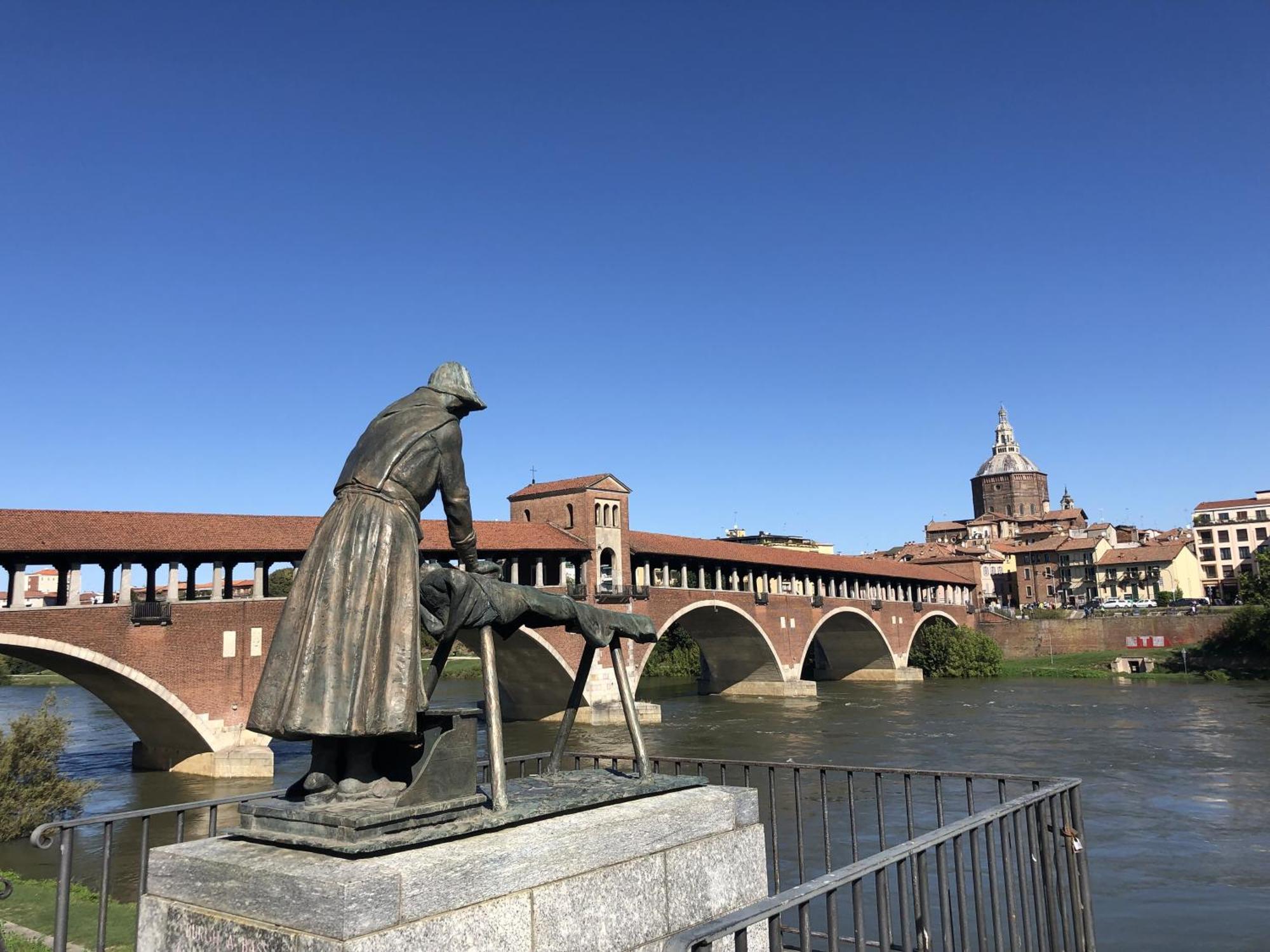 L' Appartamento Del Borgo - Parcheggio Riservato Pavia Exteriér fotografie